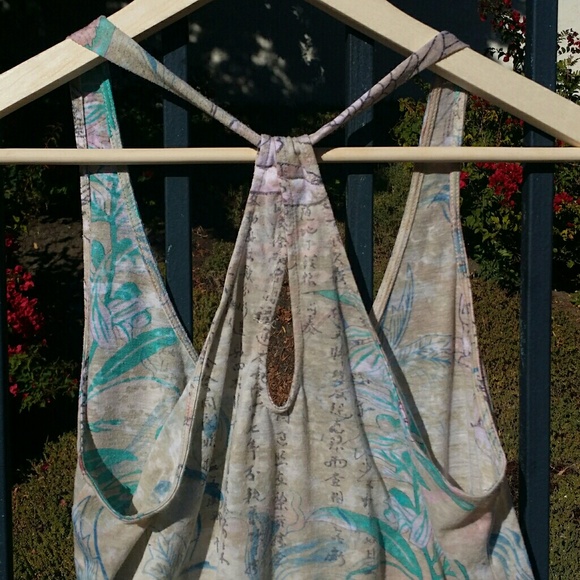 Lovely Asian Inspired Tank Top - Picture 3 of 8